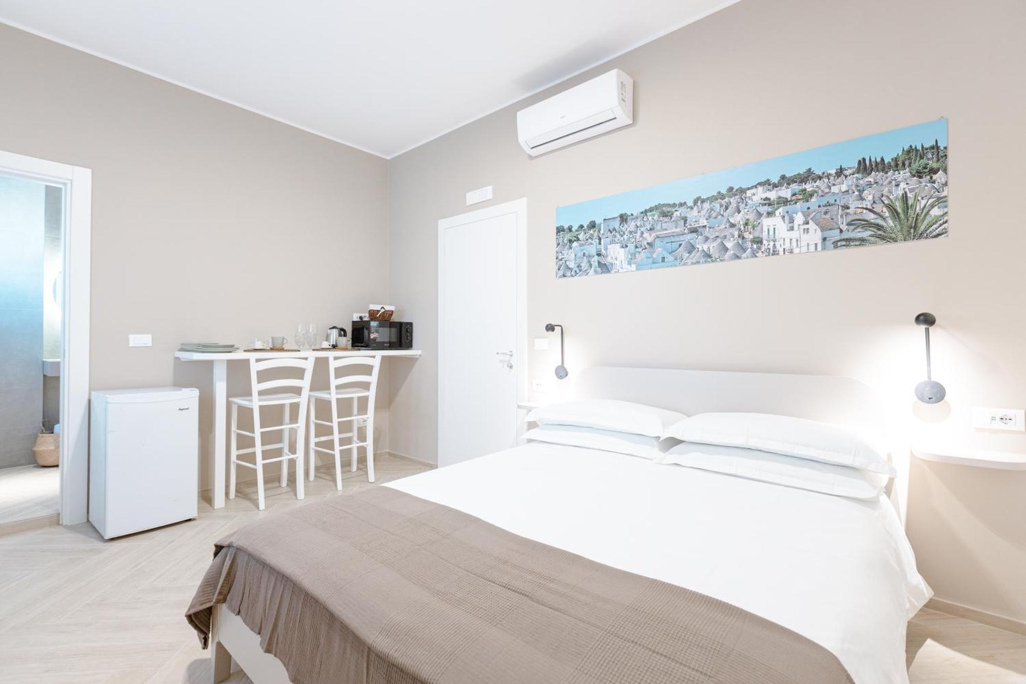 Pds Rooms Brindisi Eksteriør billede